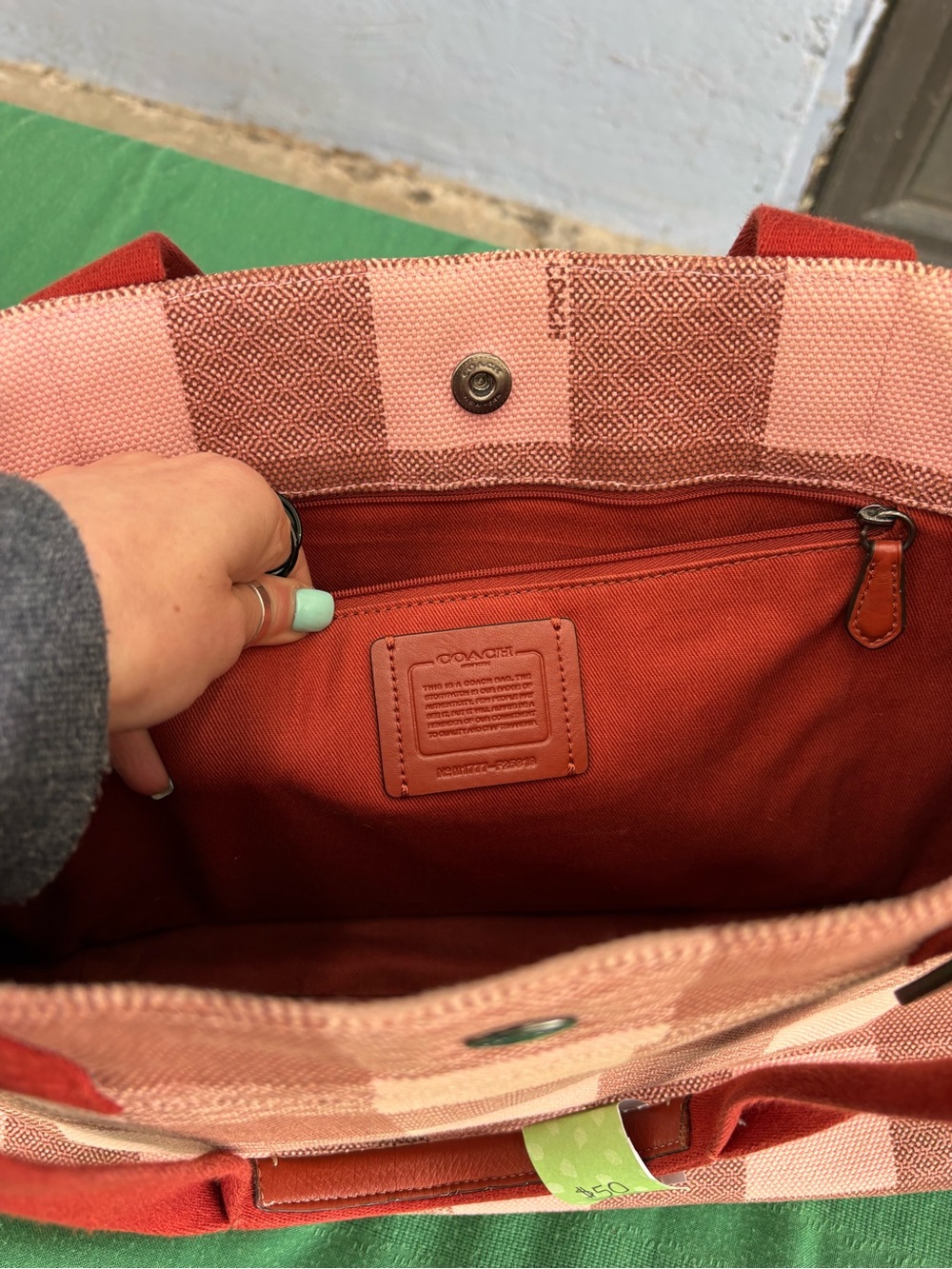 Coach tote bag red and pink plaid - Picture 4 of 9